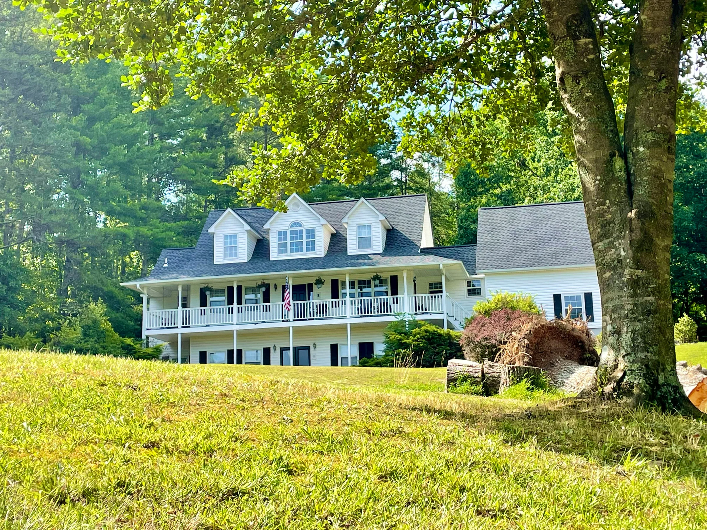 Marietta listing exterior